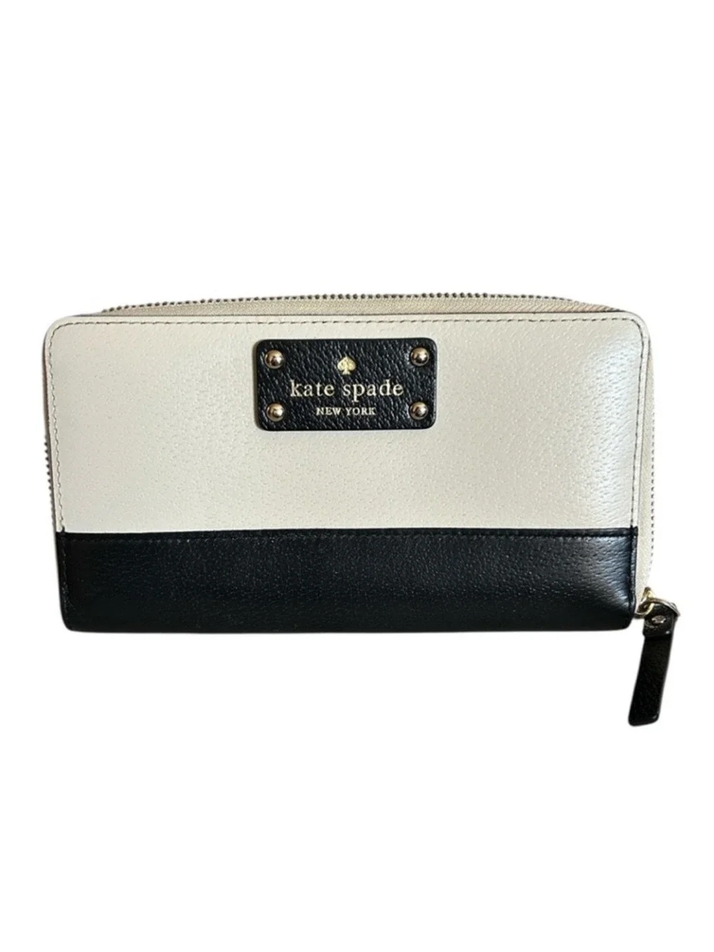Kate Spade Neda Grand Street Cream and Black Pebbled Leather Zip Around Wallet
